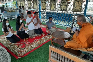 Boeddhistische ervaring: Zingen en zegeningsceremonie