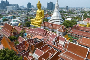 チャオプラヤ川ナイトクルーズ（ビュッフェ付き）とワット・パークナム訪問（オプション）