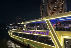 Bangkok: Chao Phraya River Dinner Cruise