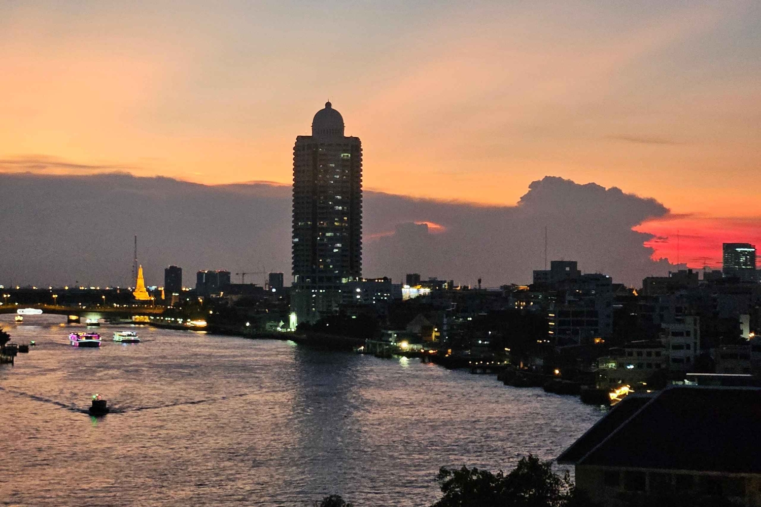 Chinatown: Sonnenuntergang, Speakeasy und Live-Musik-Bar.