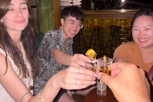 Chinatown: Sonnenuntergang, Speakeasy und Live-Musik-Bar.