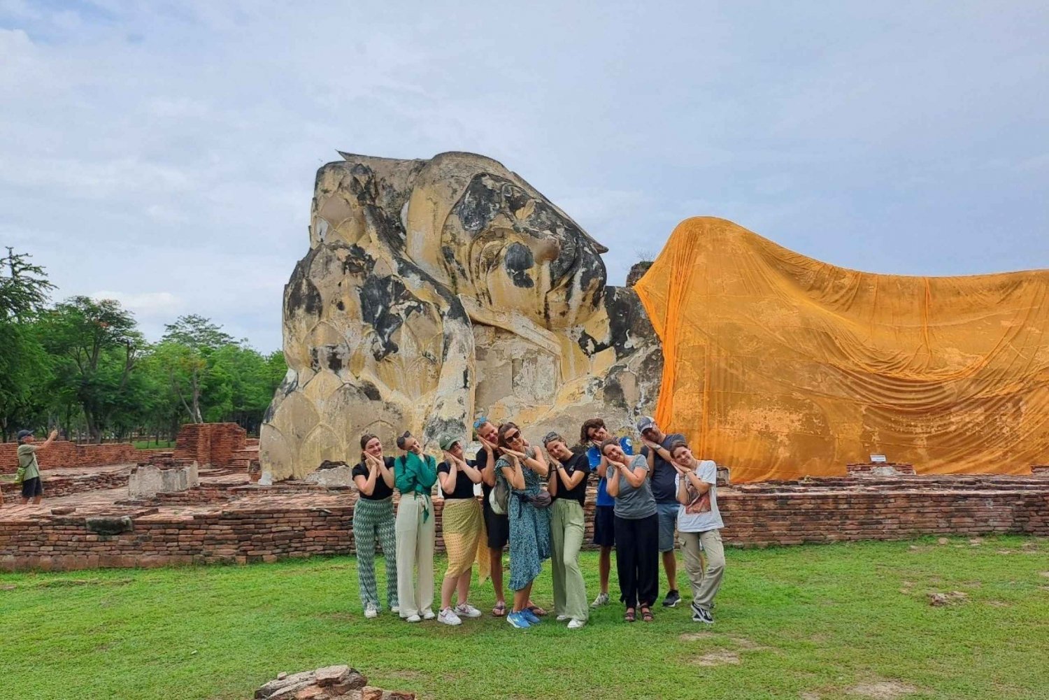 Colors of Ayutthaya: UNESCO Heritage 6 hour Bicycle Tour
