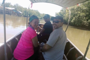 ダムヌン＆マエクロン：タイの象徴的な市場体験