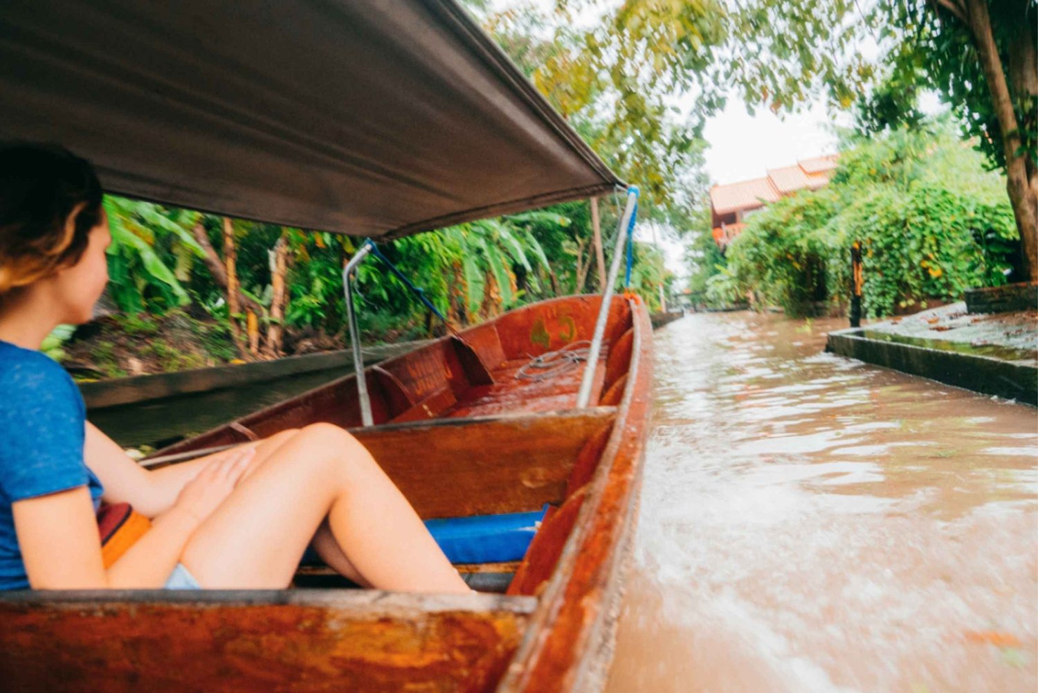 Schwimmender Markt von Damnoen Saduak: Bootsfahrt mit einem Longtailboot