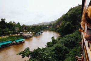 Bangkok: Floating Market, River Kwai, Railway Tour w/ Lunch