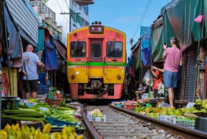 Bangkok: Damnoen Saduak og utflukt med togbil til togmarkedet