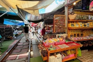 Mercado de Damnoen Saduak y Maeklong, almuerzo incluido - Tour privado