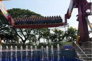 Dream World ze śnieżnym miasteczkiem, gokartami i międzynarodowym lunchem