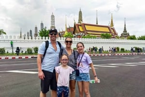 Bangkok: Guided Tour in a Typical Thai Tuk-Tuk