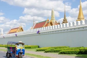 Bangkok: Guided Tour in a Typical Thai Tuk-Tuk