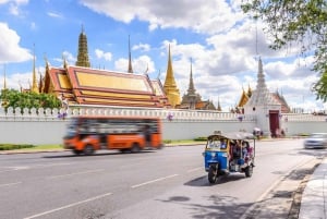 Bangkok: Guided Tour in a Typical Thai Tuk-Tuk