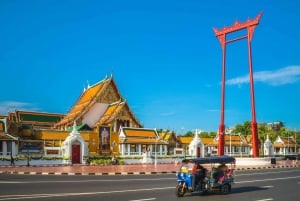 Bangkok: Guided Tour in a Typical Thai Tuk-Tuk