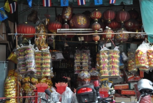 Explore The Back Alleys And Hidden Gems In Chinatown Bangkok