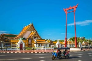 Słynna wycieczka tuk tukiem po Bangkoku