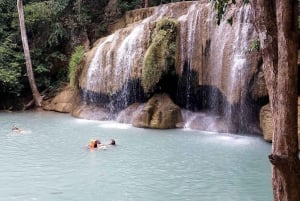 Kelluvat markkinat ja rautatietori vesiputousvaihtoehdolla: Yksityinen