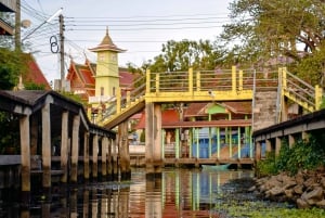 Bangkok: Floating Market, Dragon Temple, Na Satta Museum