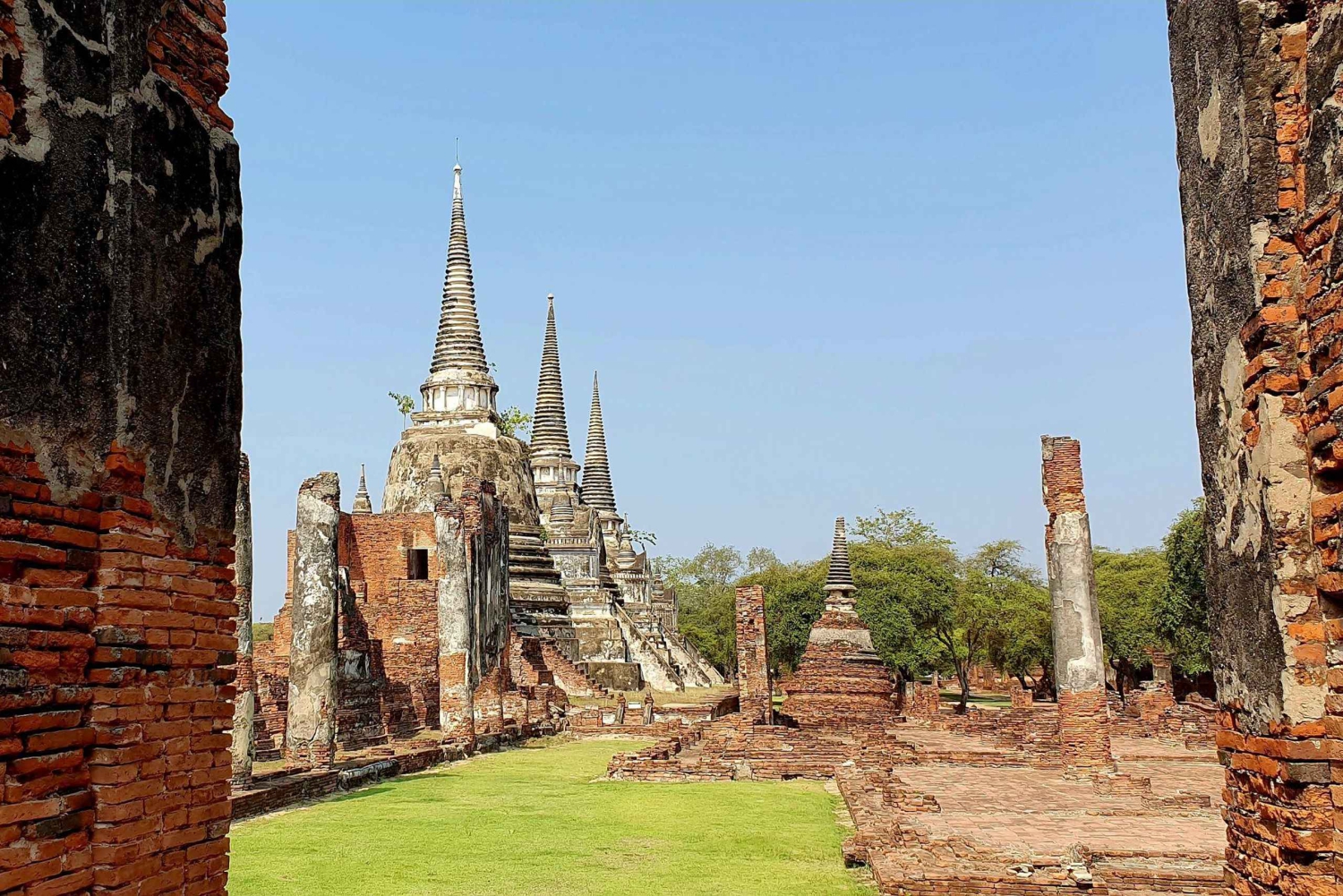 Fra Bangkok: Overkommelig tur til Ayutthayas højdepunkter