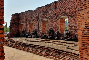 Fra Bangkok: Overkommelig tur til Ayutthayas højdepunkter