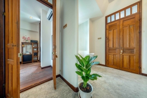 バンコク発：アユタヤ 2 日間 1 泊 遺産探検