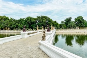 From Bangkok: Ayutthaya & Ayothaya Floating Market Day Trip