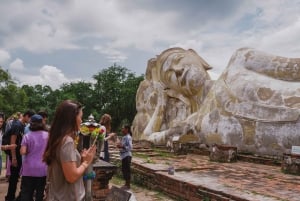 Fra Bangkok: Ayutthaya-dagstur med buss med elvecruise