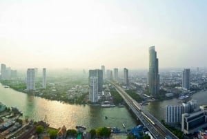 Fra Bangkok: Rundvisning i Ayutthaya + frokost + spansk guide