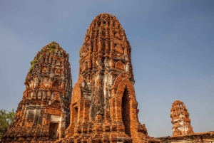 From Bangkok: Ayutthaya Temples Small Group Tour with Lunch