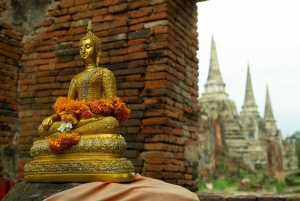 From Bangkok: Ayutthaya Temples Small Group Tour with Lunch