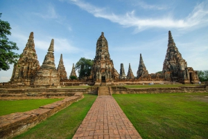 From Bangkok: Ayutthaya Temples Small Group Tour with Lunch