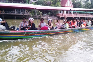 Bangkokista: Chachoengsao Tour ja Bang Pakong River Cruise