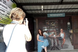 From Bangkok: Chachoengsao Tour and Bang Pakong River Cruise