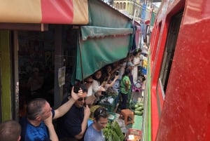 From Bangkok: Damnoen Saduak & Ayutthaya Combination Tours