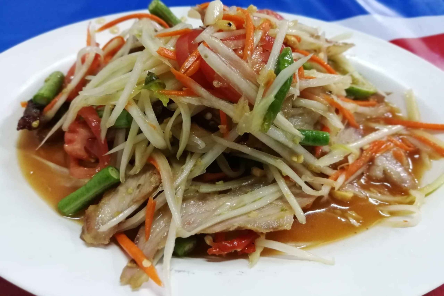 Vanuit Bangkok: Privétour Erawan Park & Olifanten voeren