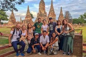 Från Bangkok: Marknader och Ayutthaya-tur