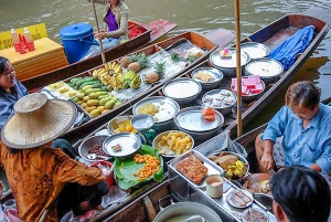 From Bangkok: Floating Market and Ayutthaya Tour in Spanish