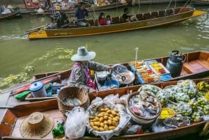 Bangkok: Railway and Floating Market Tour with Dragon Temple