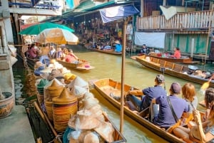 Bangkok: Railway and Floating Market Tour with Dragon Temple