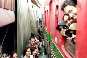 Fra Bangkok: Tur til flydende markeder og jernbanemarkeder og kokosnøddegård