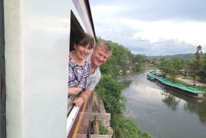 Au départ de Bangkok : Kanchanaburi avec visite du marché flottant