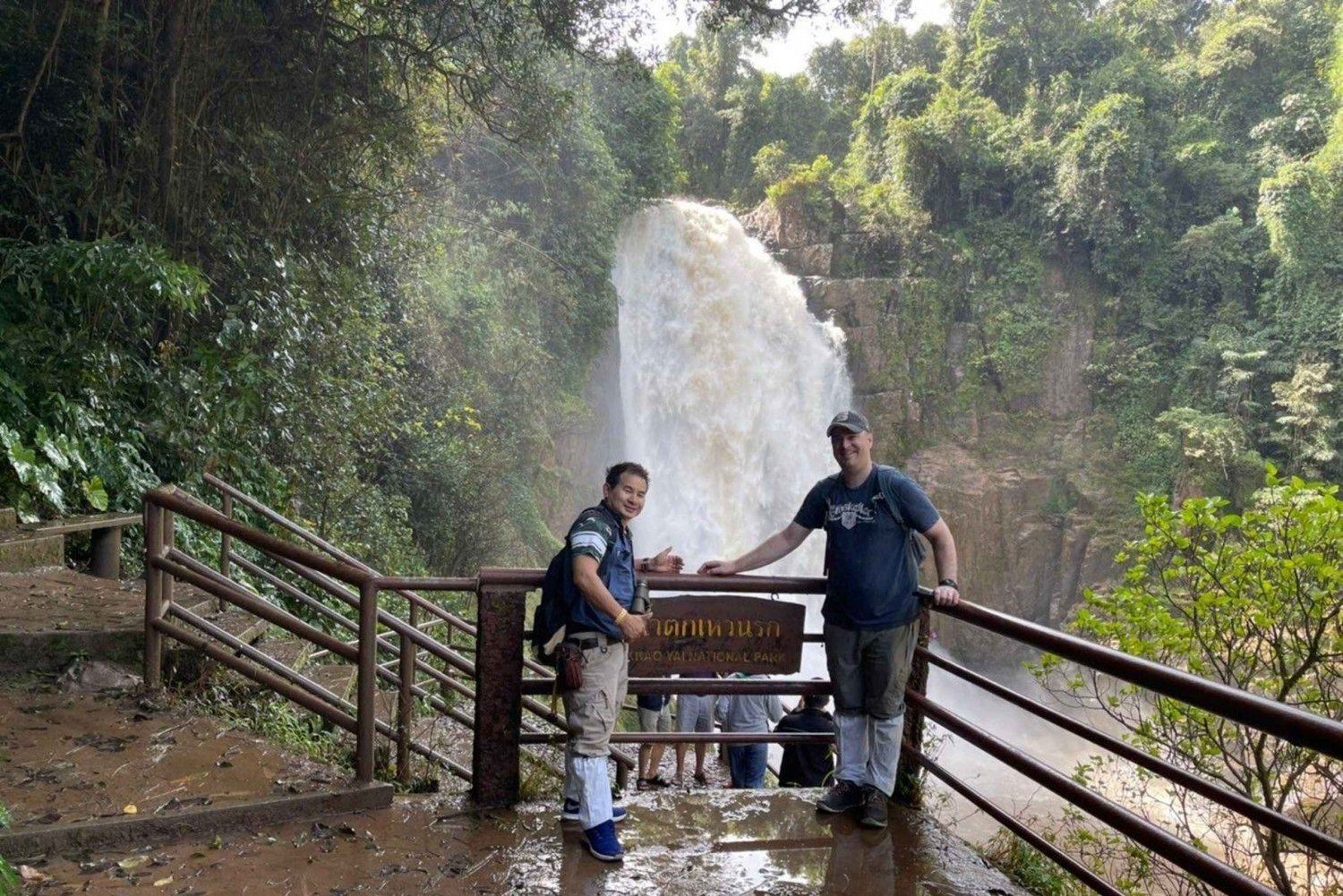 Bangkokista: Khao Yai Spectacular Waterfalls päiväretki Bangkokista: Khao Yai Spectacular Waterfalls päiväretki