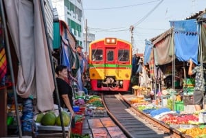 Fra Bangkok: Maeklong Railway og matutflukt til det flytende markedet
