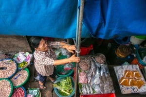 Fra Bangkok: Privat biludlejning til Maeklong Railway Market