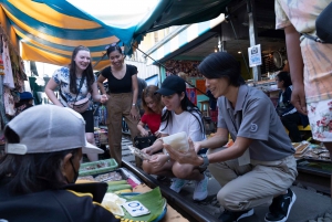 From Bangkok: Railway & Damnoen Saduak Floating Market Tour