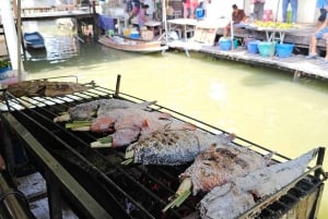 Z Bangkoku: pływający targ Taling Chan łodzią tekową