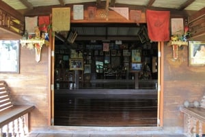 Von Bangkok aus: Der schwimmende Markt von Thaka