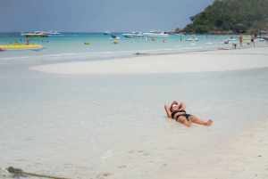 Desde Pattaya/Bangkok: Excursión de un día a una isla con actividades en la playa
