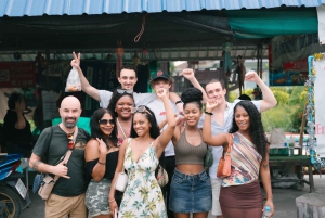 Dagvullende rondvaart met een longtailboot over de kanalen naar de drijvende markt van Bangkok