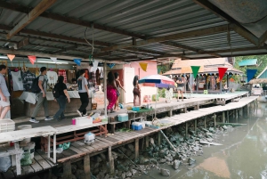 Dagvullende rondvaart met een longtailboot over de kanalen naar de drijvende markt van Bangkok