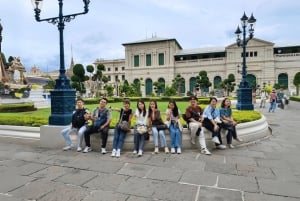 Tour privato del Grand Palace, dei templi e del canale [Lusso opzionale].
