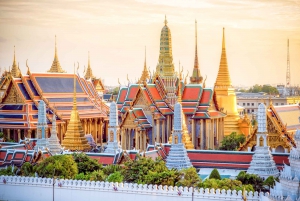 Bangkok: Grand Palace, Wat Pho, and Wat Arun Private Tour